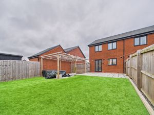 Photo 6- click for photo gallery